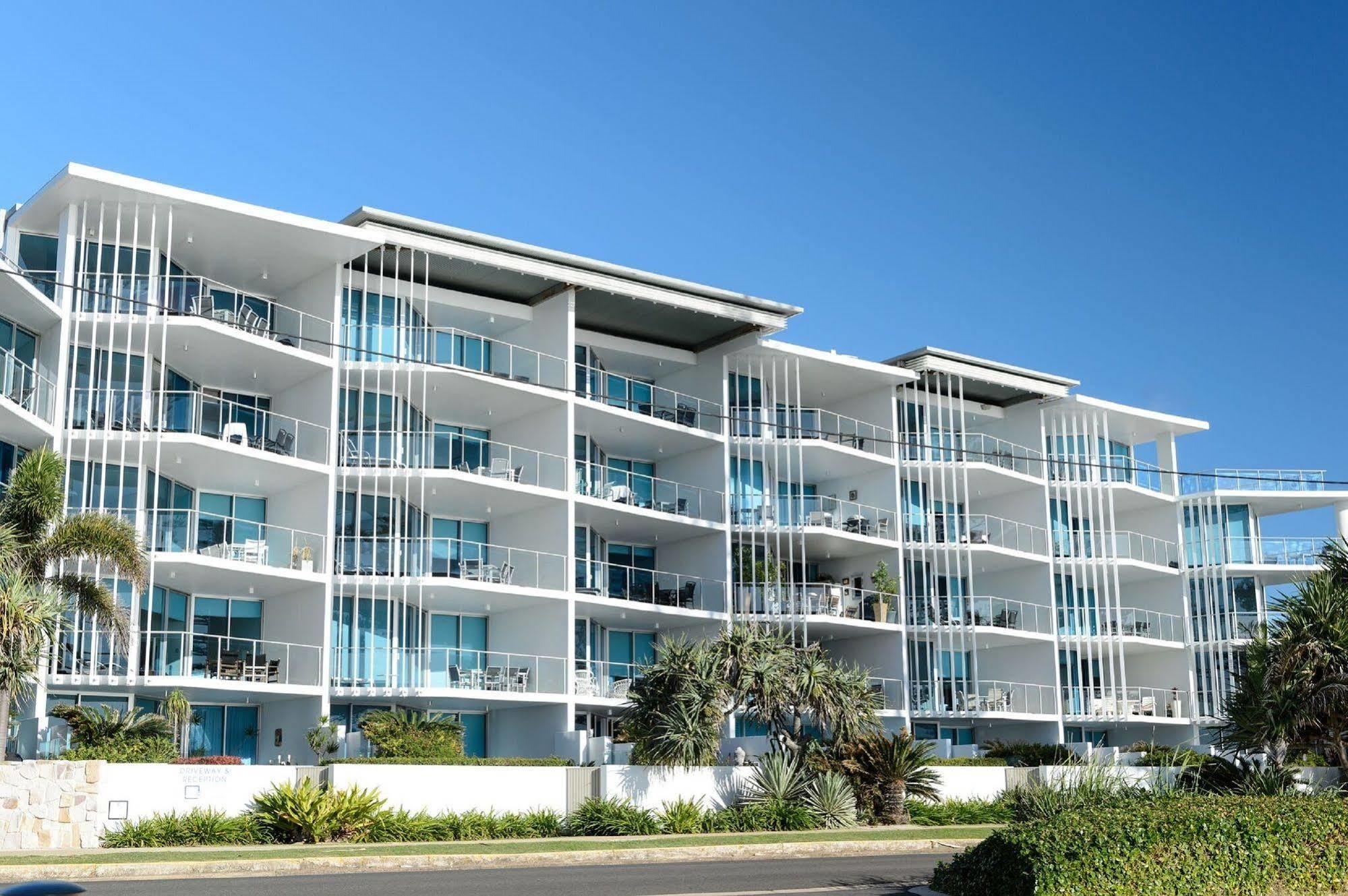 C Bargara Resort Exterior photo